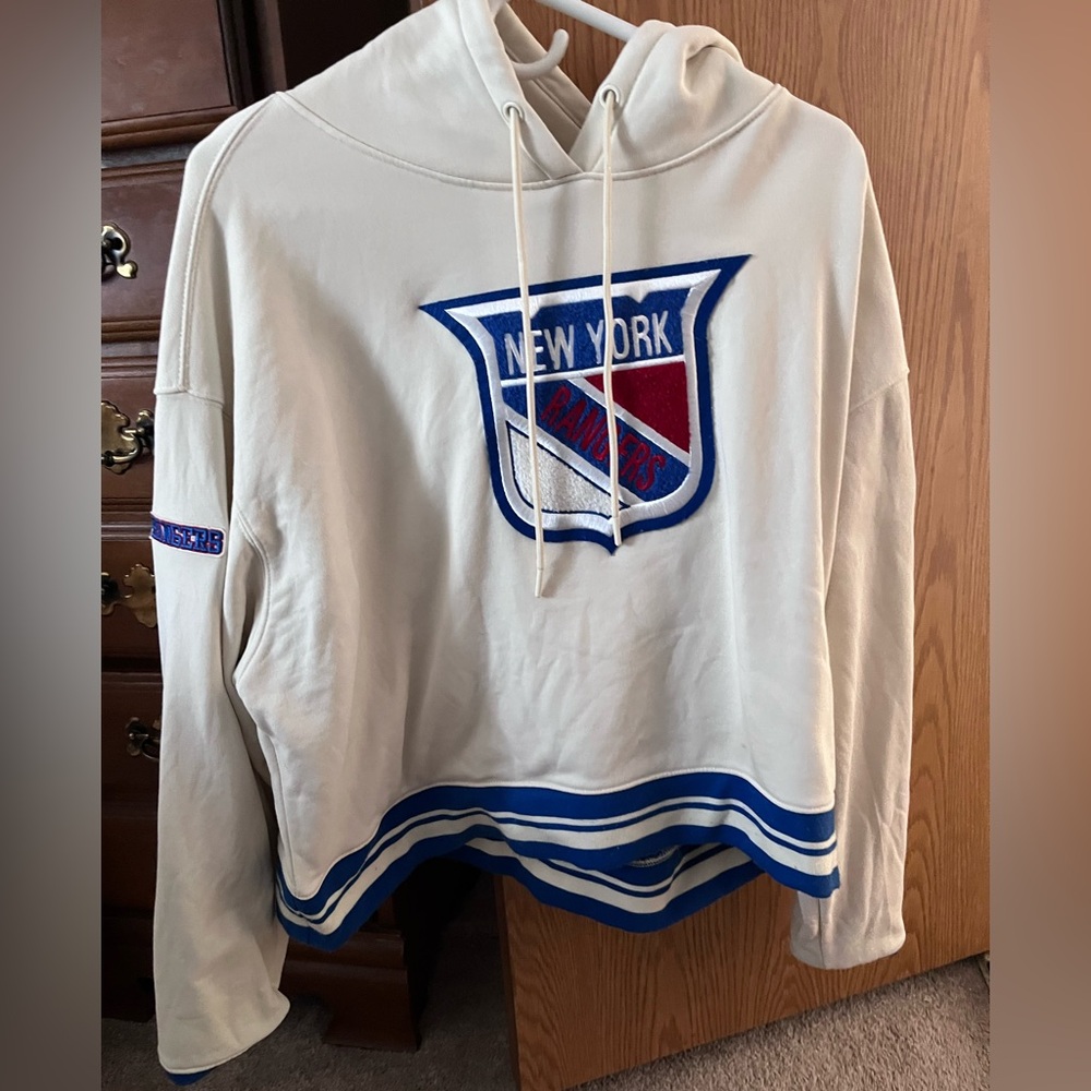 Women's New York Rangers Pro Standard Cream Retro Classic Cropped Hoodie